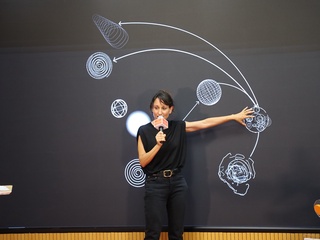 活动回顾丨「百场校级91在线
讲座 · 奇点讲坛」费德里克·艾特·图瓦蒂:登录地球:布鲁诺·拉图尔的地球转向和知识遗产